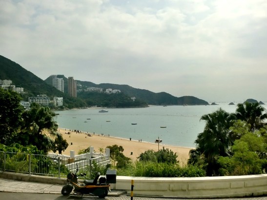 I never thought Hong Kong would have a beach this beautiful!
