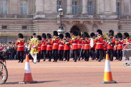 London travel; What to do in London; What to see in London; D.I.Y. London itinerary