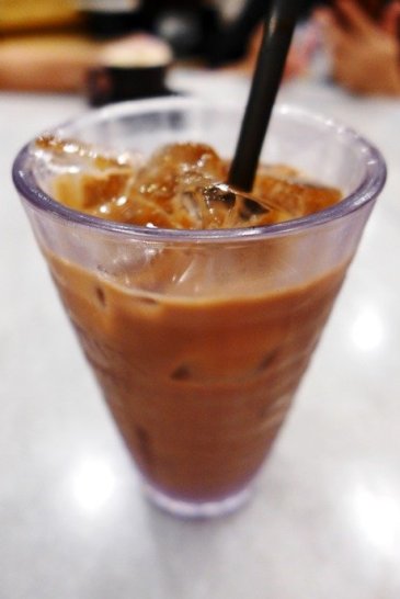 Kuala Lumpur one day itinerary; Kuala Lumpur D.I.Y. tour; Terminal Bersepadu Selatan; Merdeka Square; Petronas Twin Towers; KL travel blog