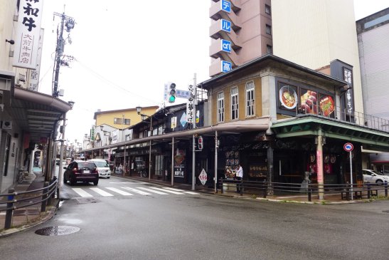 Miyagawa Morning Market; Takayama Japan travel; What to do in Takayama Japan; What to see in Takayama Japan; D.I.Y. Japan itinerary