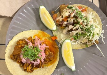 La Chinesca Tacos