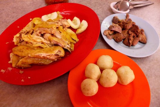 Melaka local life; Melaka attractions; D.I.Y. Melaka walking tour; Dutch Square; Melaka River; Chicken and Rice Balls; St. Paul Hill; Red Buildings