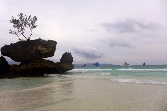 Boracay White Beach; D.I.Y. Boracay travel; Backpacking Boracay; What to do in Boracay