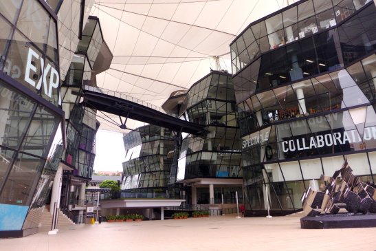 D.I.Y. Singapore Modern Buildings; D.I.Y. Singapore Itinerary; D.I.Y. Singapore Architecture Tour