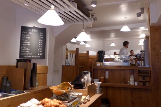 London travel; What to do in London; What to see in London; D.I.Y. London itinerary