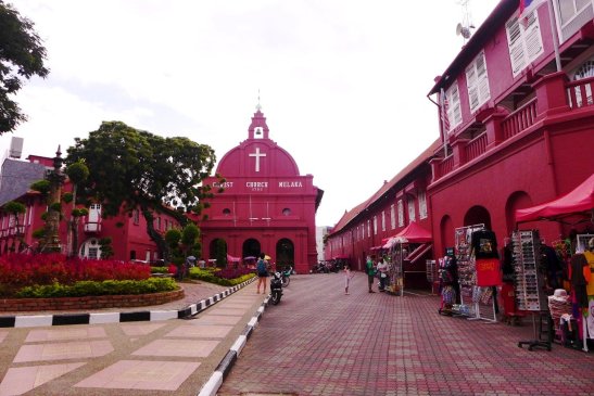 Melaka local life; Melaka attractions; D.I.Y. Melaka walking tour; Dutch Square; Melaka River; Chicken and Rice Balls; St. Paul Hill; Red Buildings