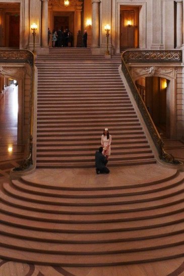 City Hall weddings; What to do in San Francisco