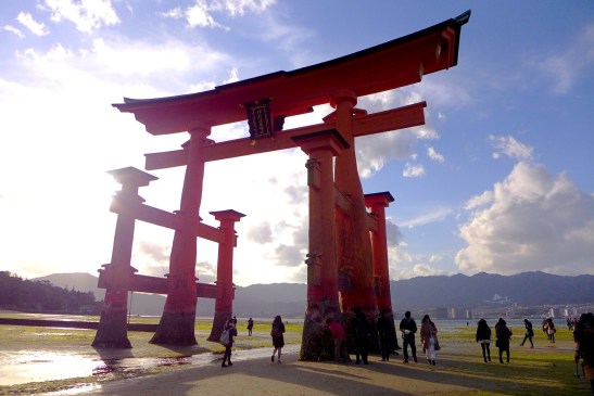 Himeji, Hiroshima and Miyajima in one day