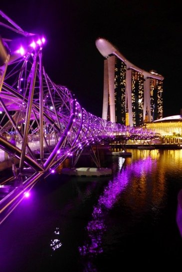 D.I.Y. Singapore Modern Buildings; D.I.Y. Singapore Itinerary; D.I.Y. Singapore Architecture Tour